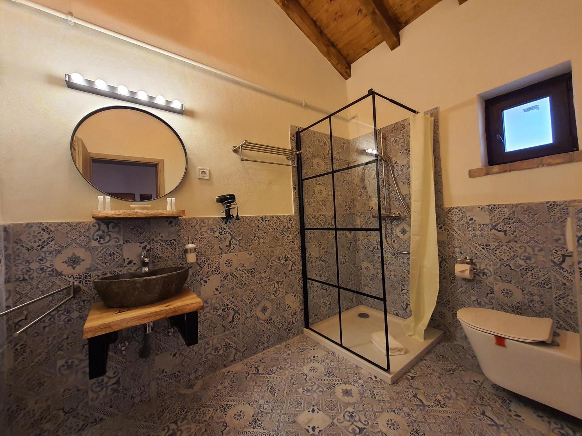 Complex Butoaiele Transilvaniei - Cazare & Spa - Natura - Relaxare Mediaş Buitenkant foto