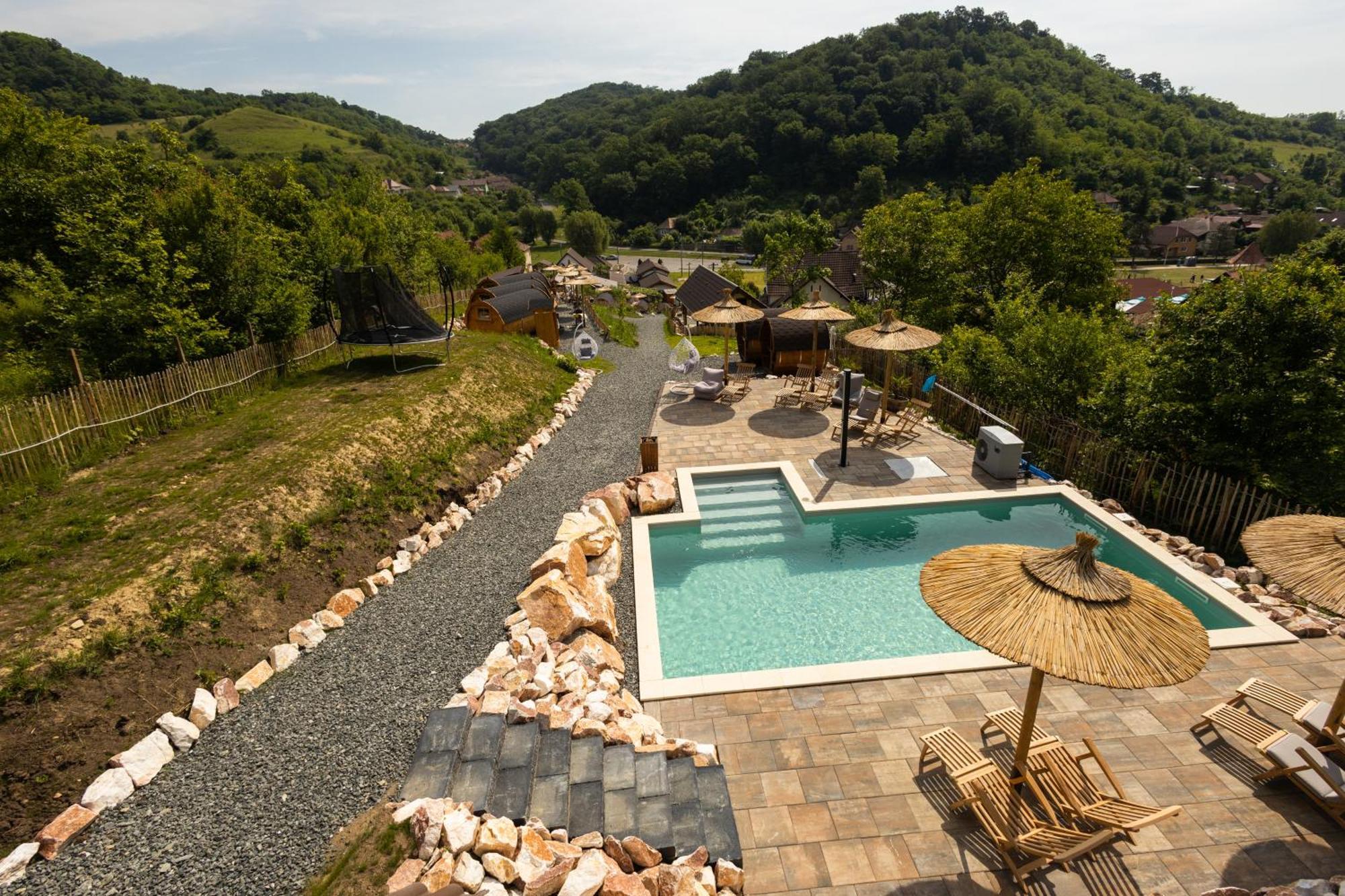 Complex Butoaiele Transilvaniei - Cazare & Spa - Natura - Relaxare Mediaş Buitenkant foto